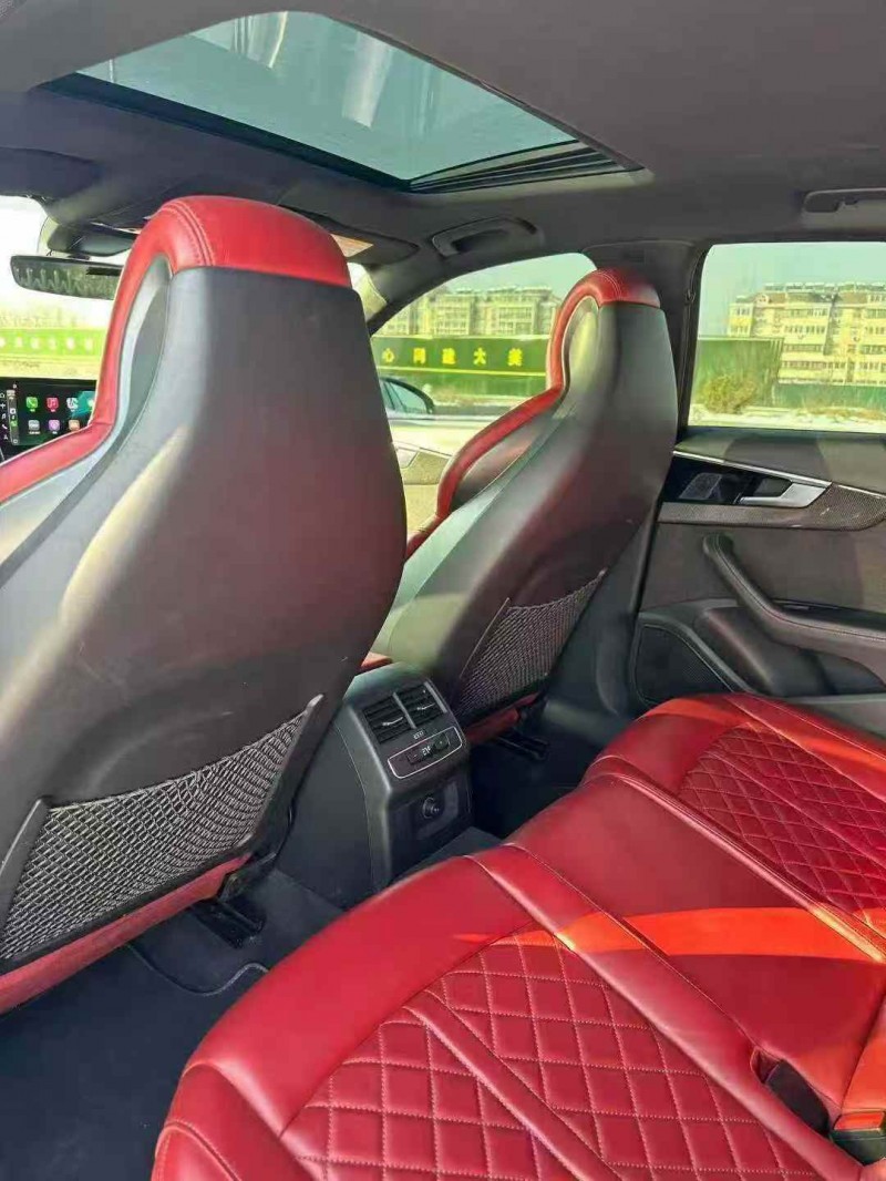 淄博21年奥迪S44