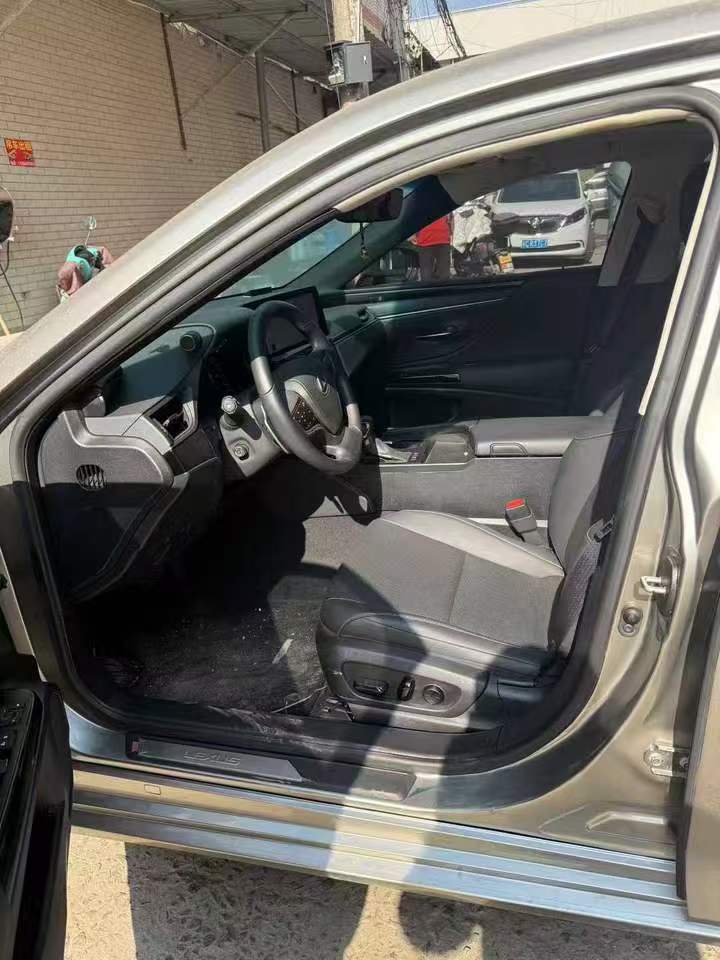 嘉兴23年雷克萨斯ES4