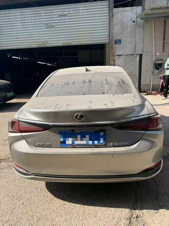嘉兴23年雷克萨斯ES8