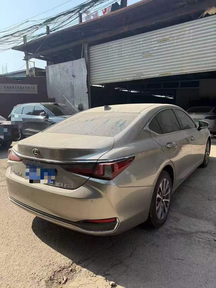 嘉兴23年雷克萨斯ES9
