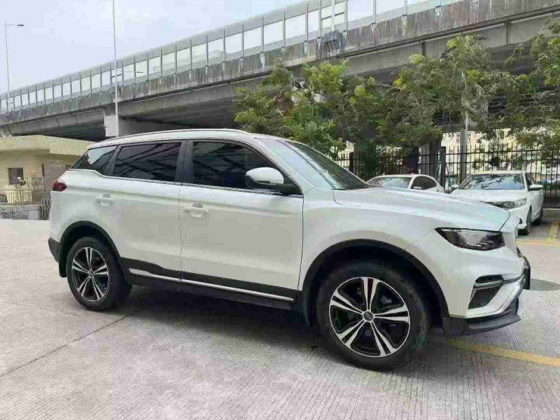 东莞22年吉利博越3