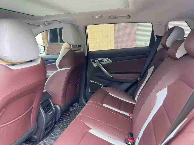 东莞22年吉利博越6