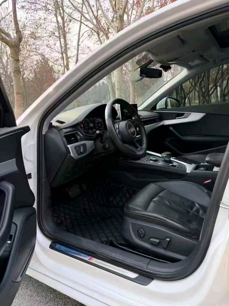 青岛19年奥迪A4L7