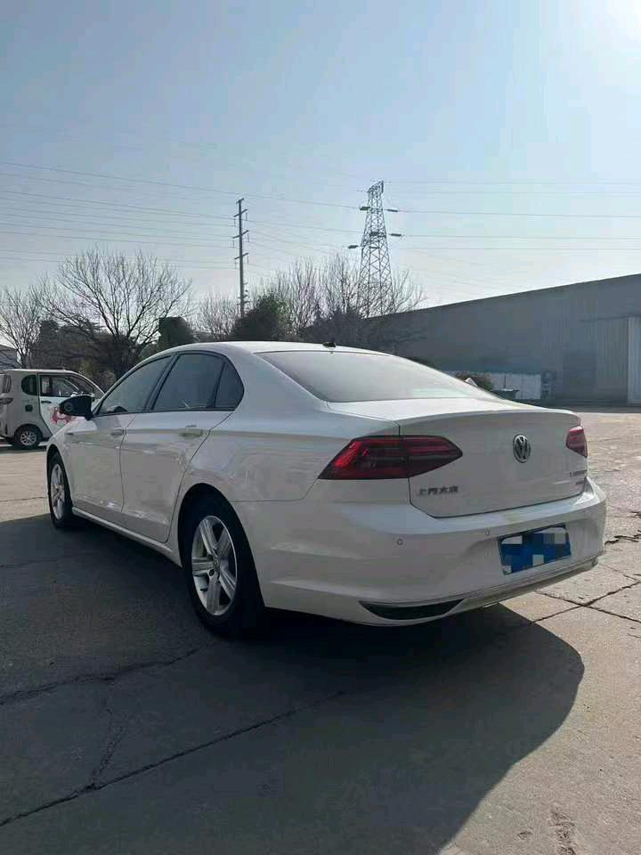 苏州19年大众凌渡7