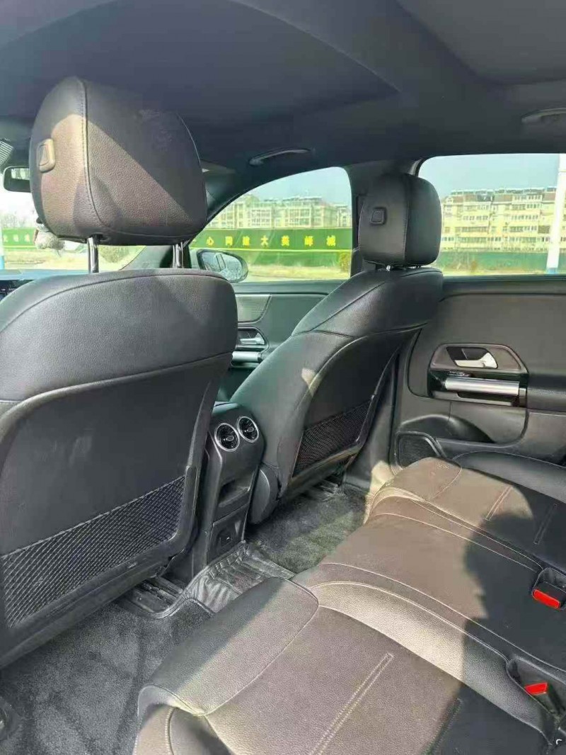 潍坊22年奔驰EQA4