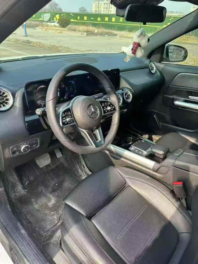 潍坊22年奔驰EQA5