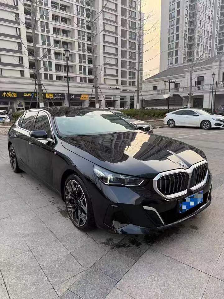 金华24年宝马5系3