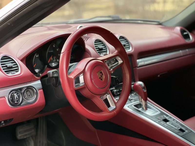 包头17年保时捷7186