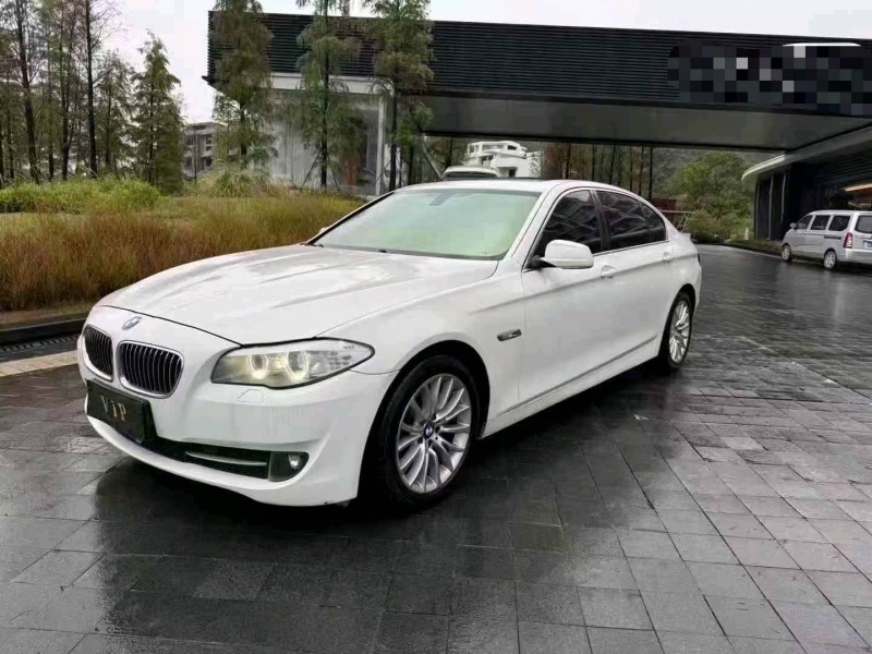 广州13年宝马5系2