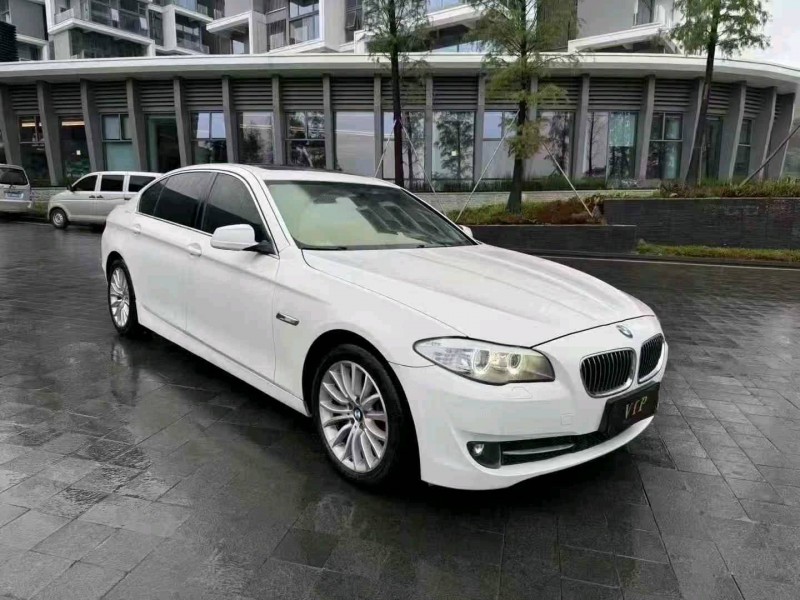 广州13年宝马5系3