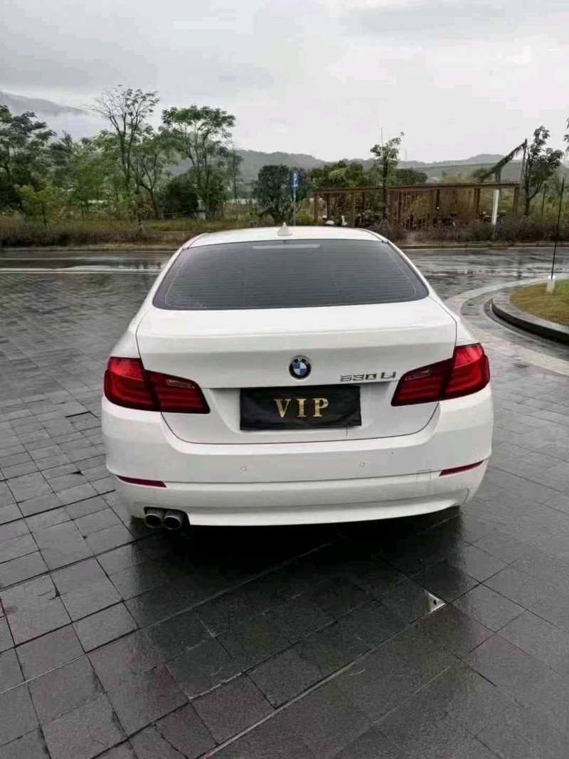 广州13年宝马5系9