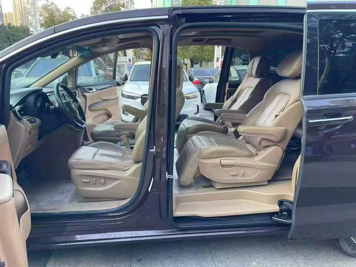 常州19年别克GL84