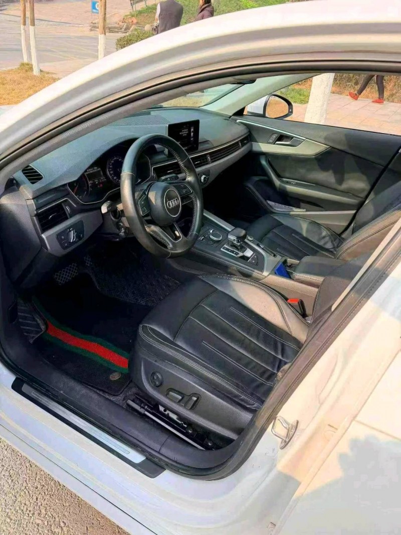 德阳18年奥迪A4L9