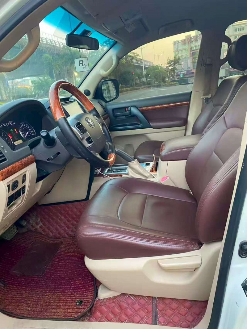 漳州16年丰田兰德酷路泽4