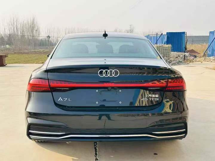 东营24年奥迪A7L9