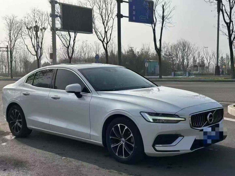 晋中20年沃尔沃S60L3