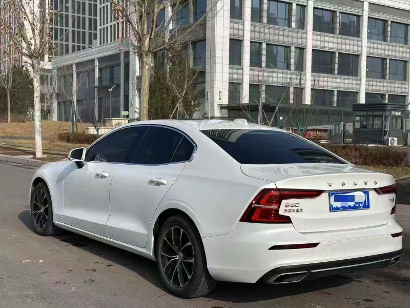 晋中20年沃尔沃S60L7