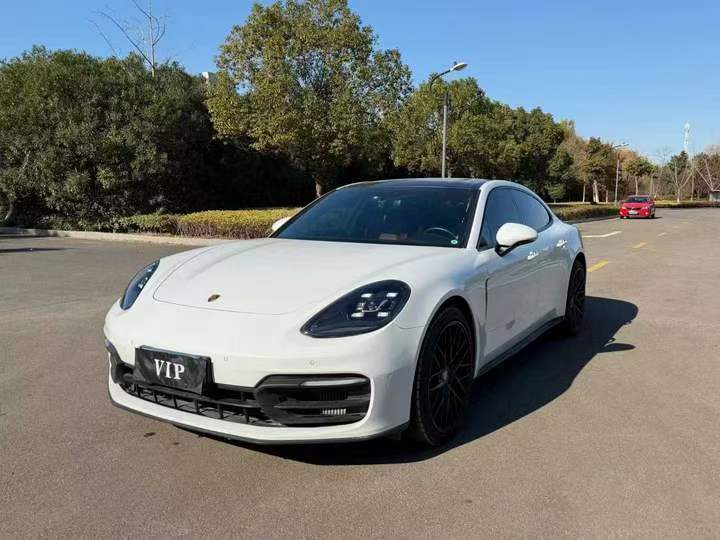 徐州21年保时捷帕拉梅拉2