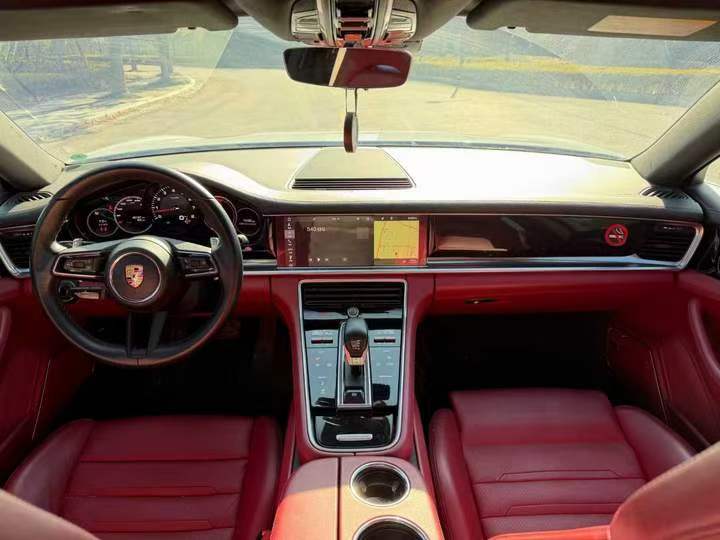 徐州21年保时捷帕拉梅拉8