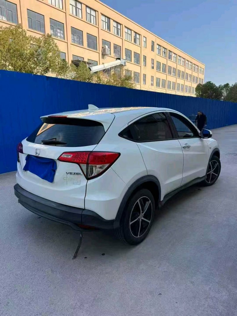 台州21年本田缤智4