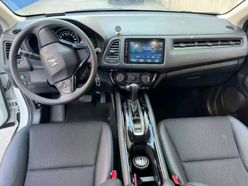 台州21年本田缤智9