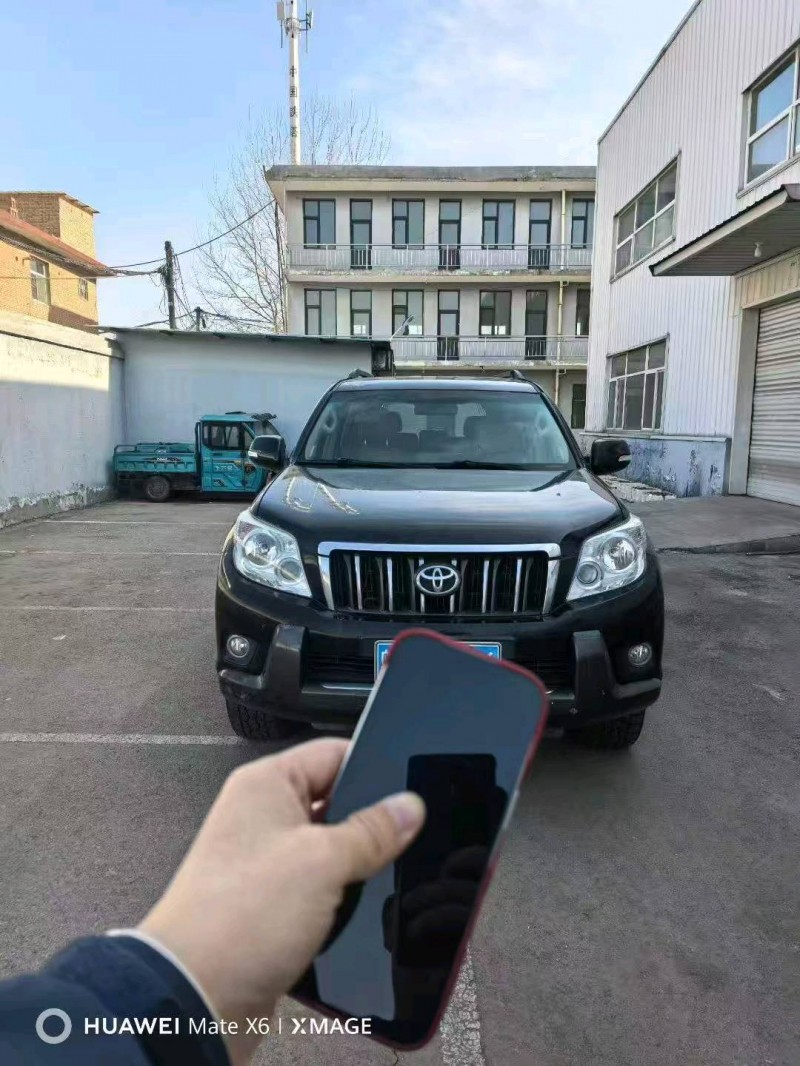 太原12年丰田普拉多1