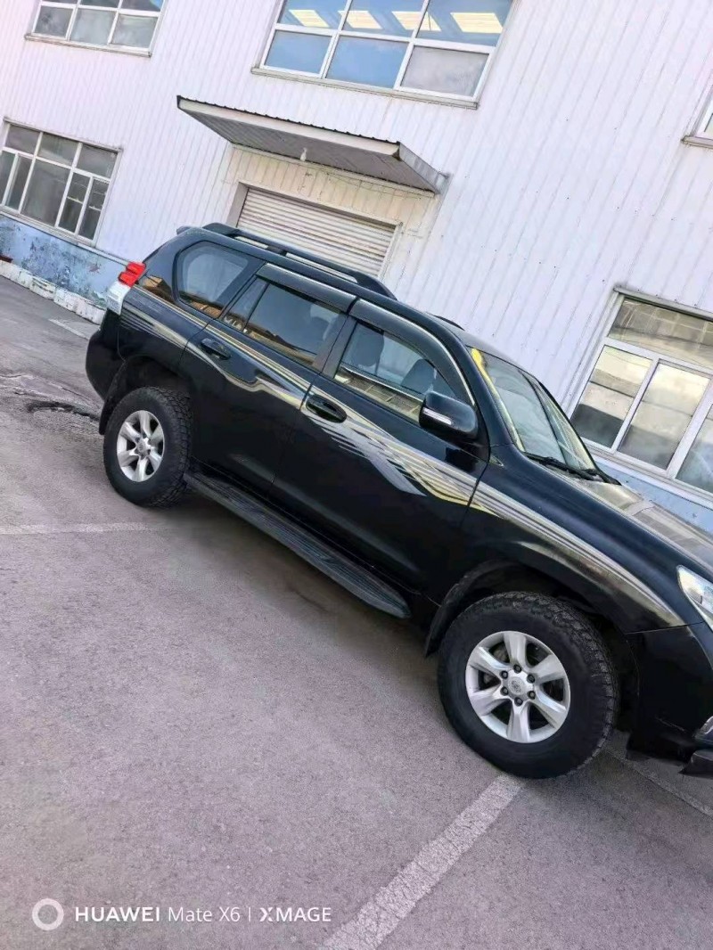 太原12年丰田普拉多3