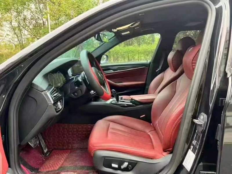 汕头19年宝马5系4