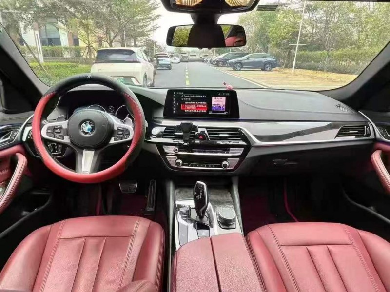 汕头19年宝马5系5