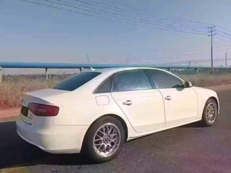 潍坊14年奥迪A4L5