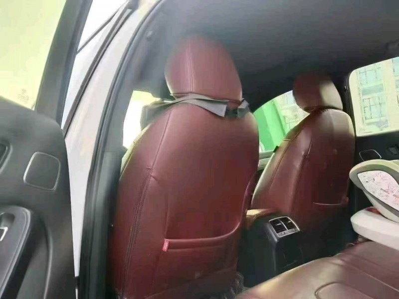 潍坊14年奥迪A4L7