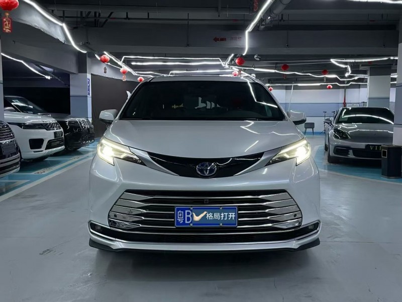 深圳23年丰田塞纳1