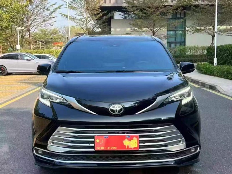 广州24年丰田塞纳1