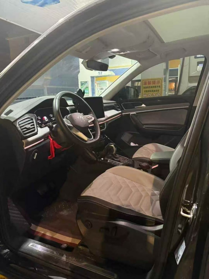 长沙24年大众探岳6