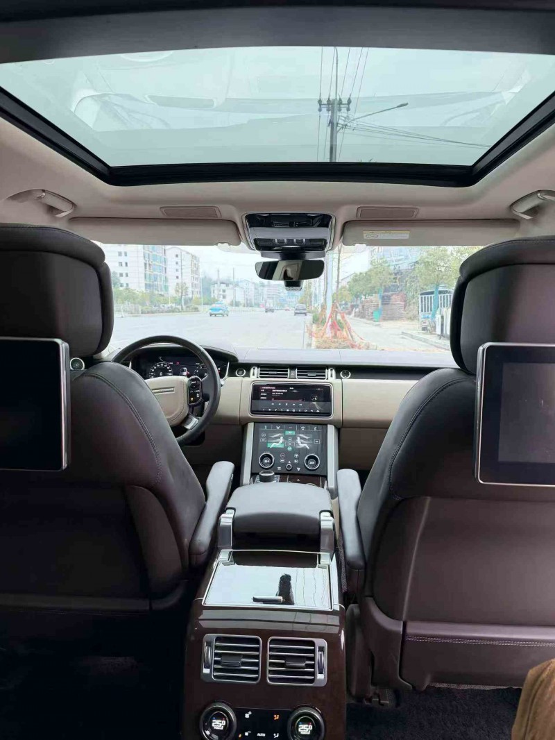 常德22年路虎揽胜行政4