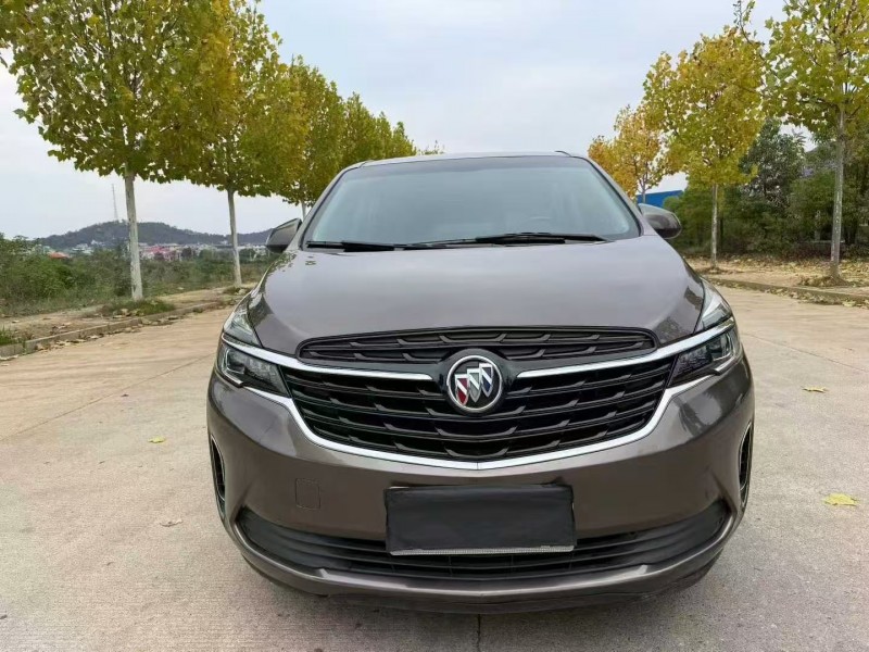 长沙21年别克GL81