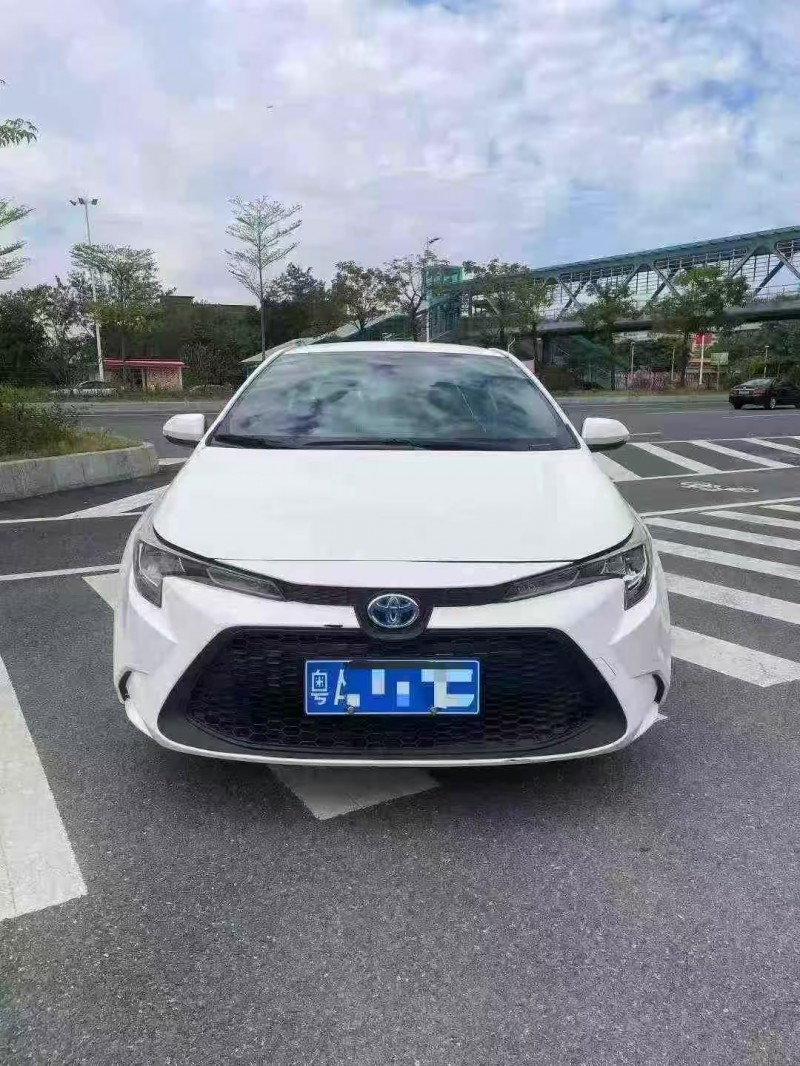 桂林22年丰田雷凌1
