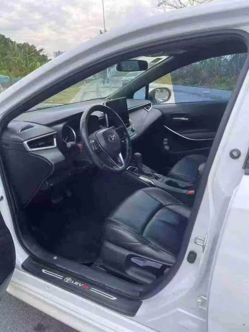 桂林22年丰田雷凌3