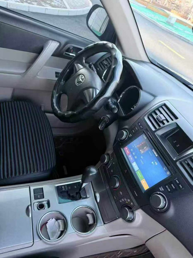 鄂尔多斯15年丰田汉兰达4