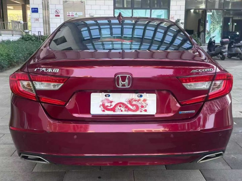 佛山19年本田雅阁9