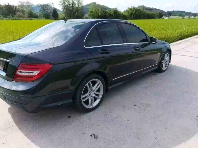 嘉兴14年奔驰C7