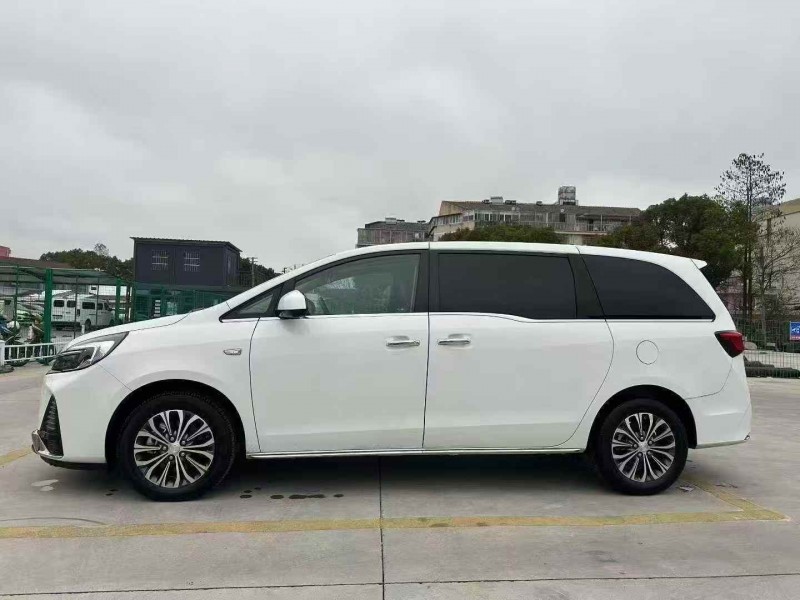 温州23年别克GL88