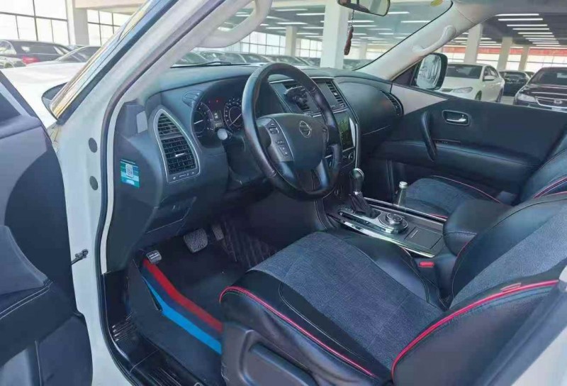 珠海20年日产途乐5