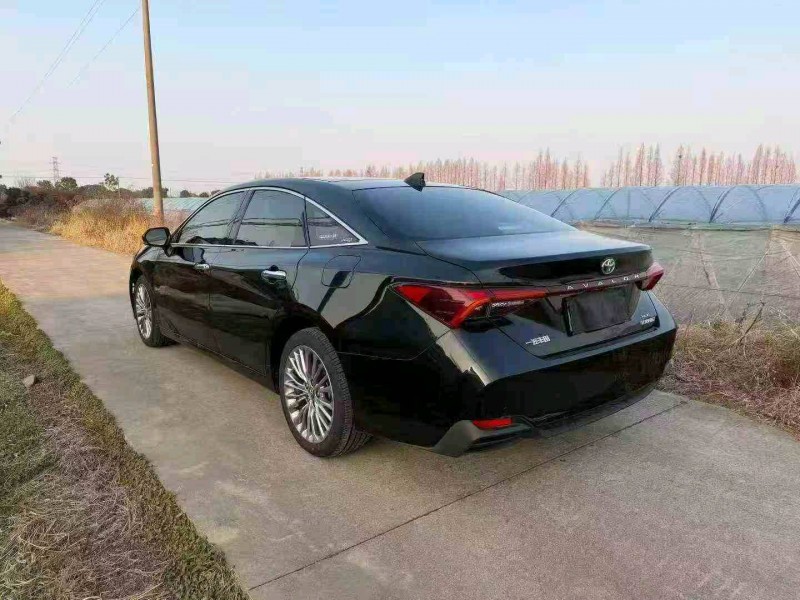 绍兴22年丰田亚洲龙7