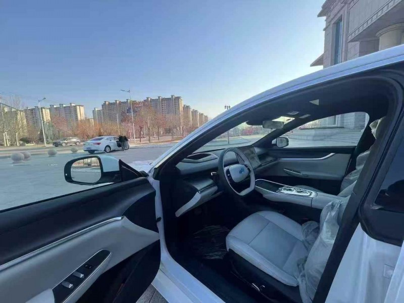 张家口25年长安汽车启源5