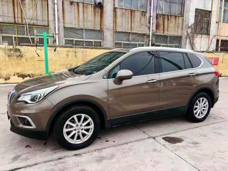 济宁16年别克昂科威3