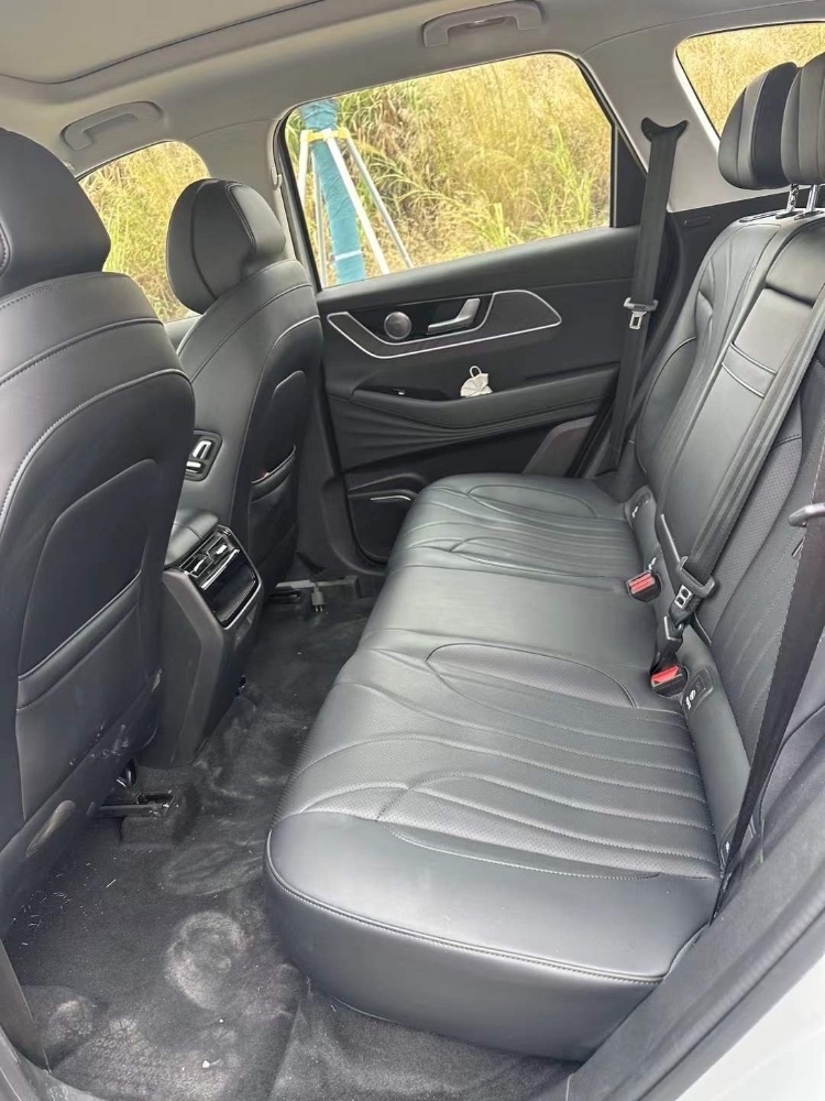 广州25年奇瑞风云8