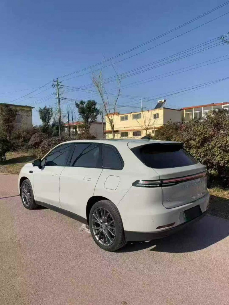 东营24年零跑汽车C167