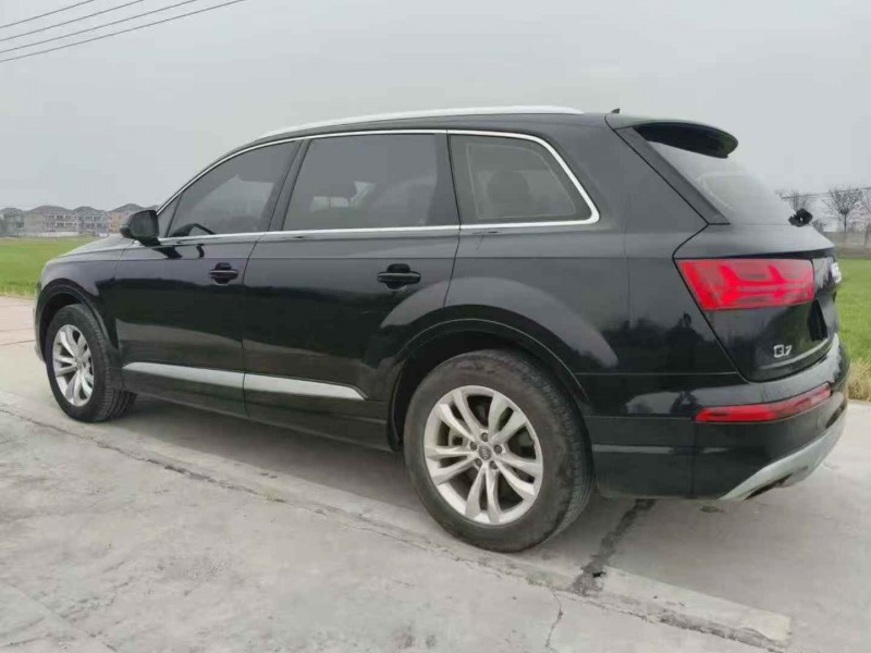 淄博17年奥迪Q79