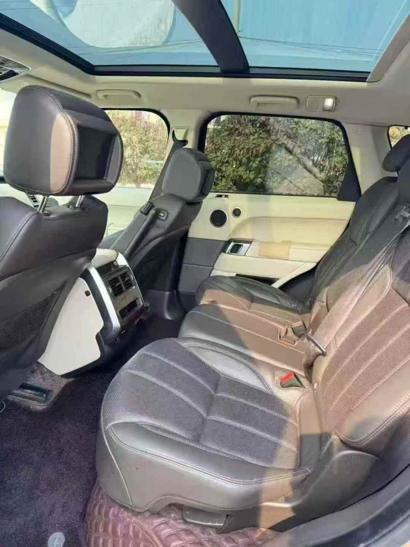 东营16年路虎揽胜运动5